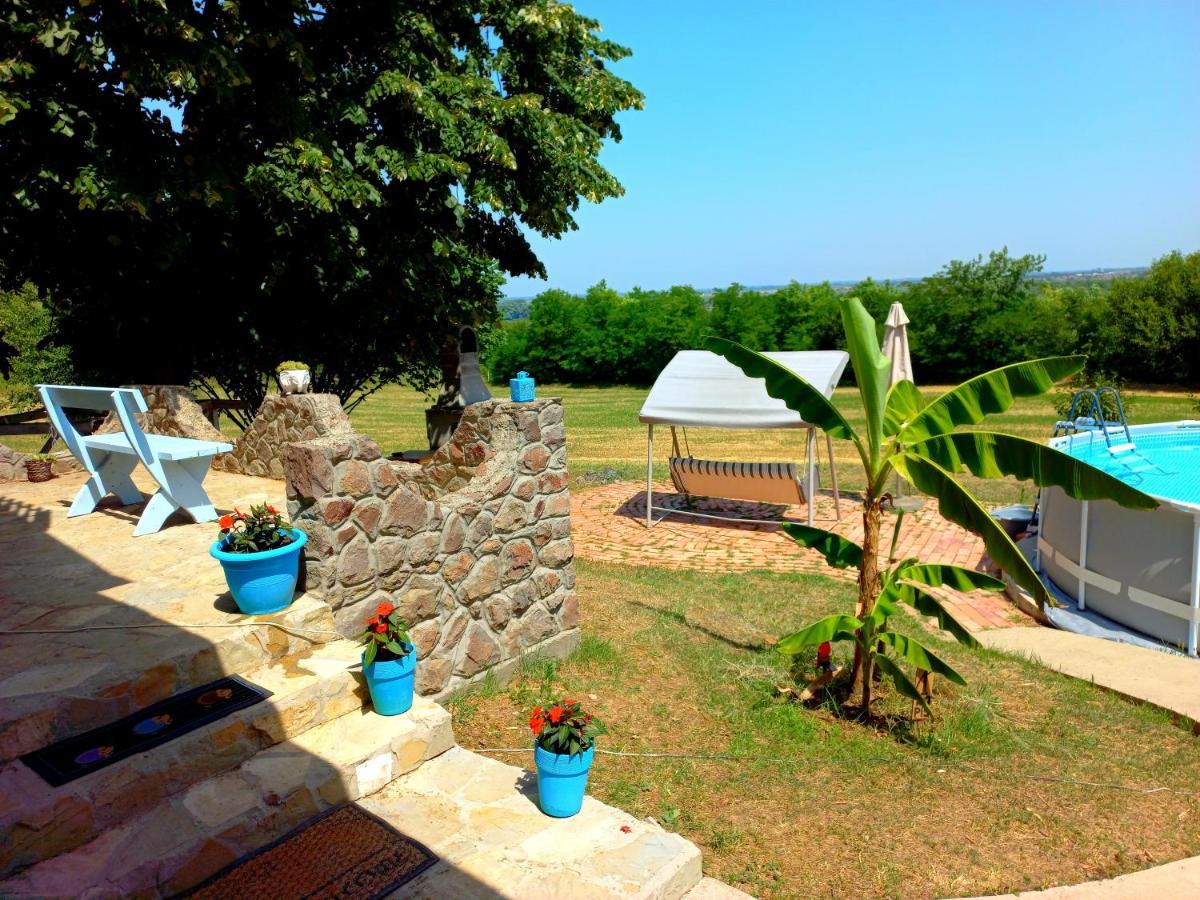 Cerevic Honey Hill Apartment Fruska Gora מראה חיצוני תמונה
