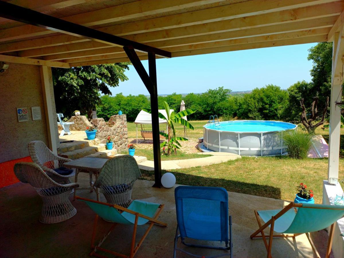 Cerevic Honey Hill Apartment Fruska Gora מראה חיצוני תמונה